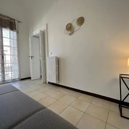 Lejlighed Cconforthotels Crispi Bari