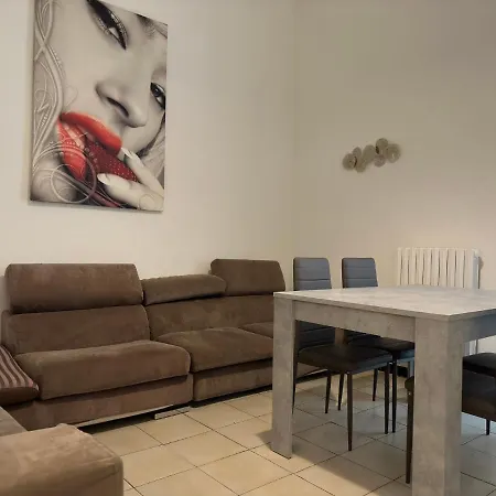 Cconforthotels Crispi 3* Bari